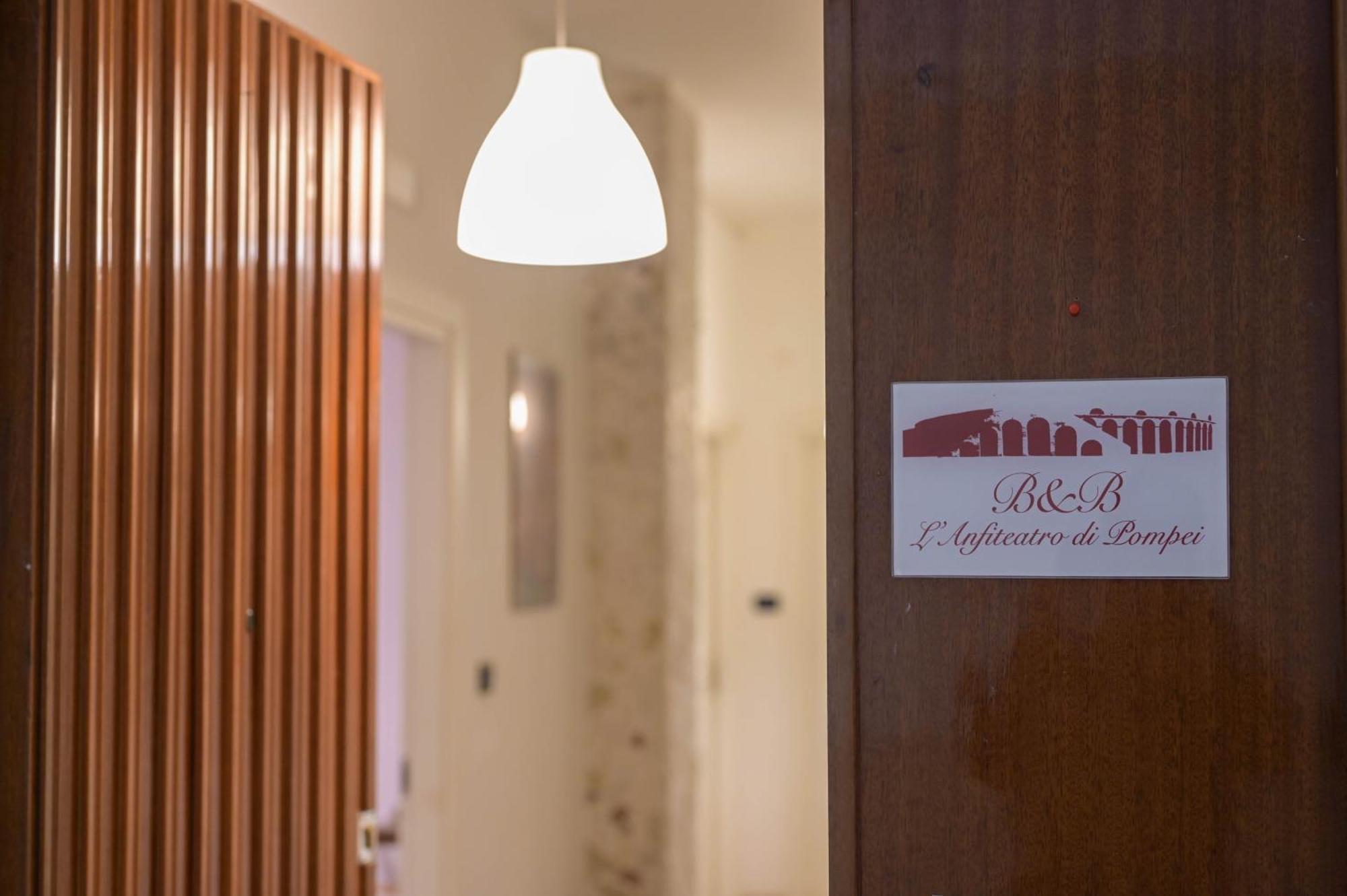 L'Anfiteatro Di Pompei B&B エクステリア 写真